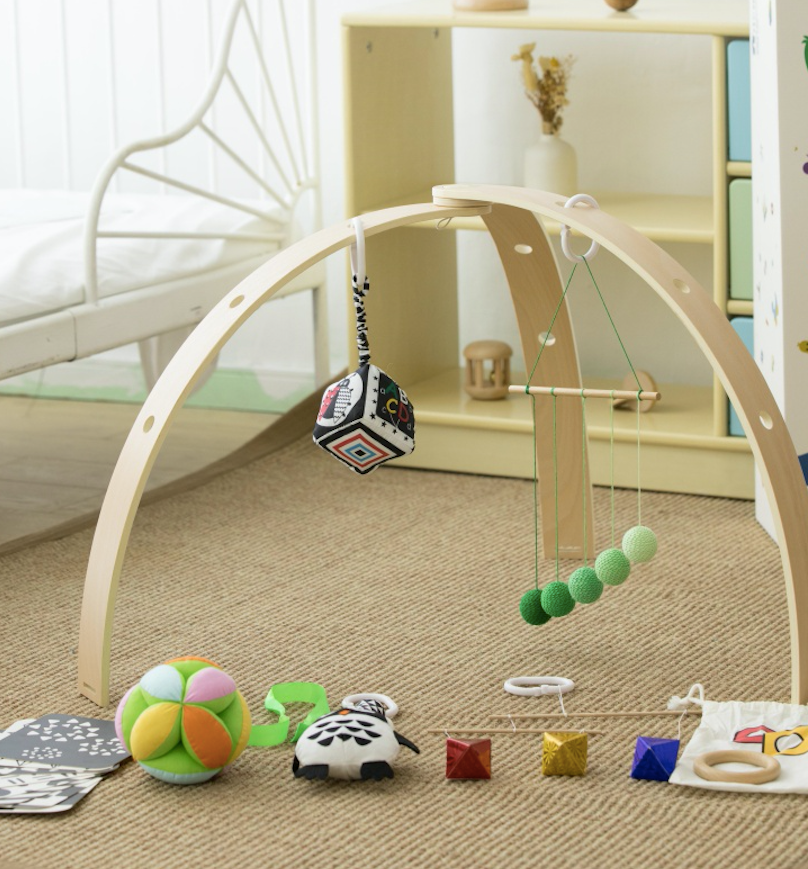 Coffret Montessori 0-6 mois - premiers jeux sensoriels pour bébé