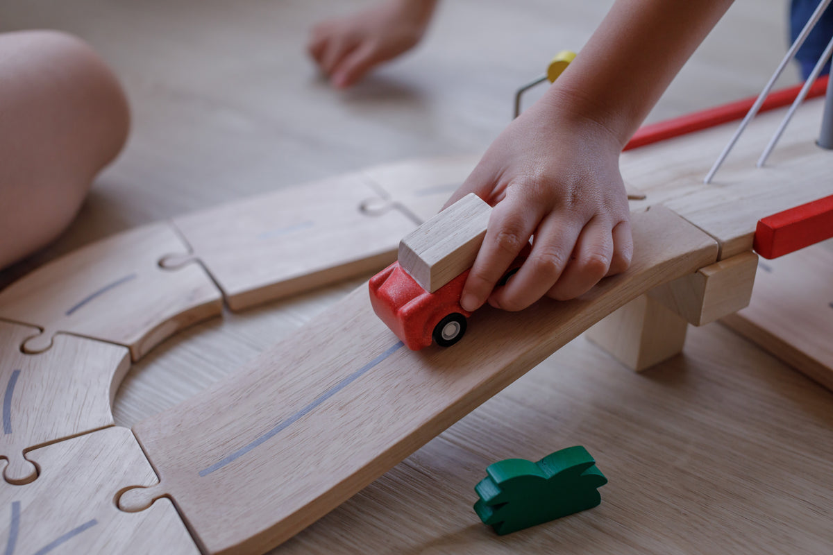 Circuit routier en bois PlanToys