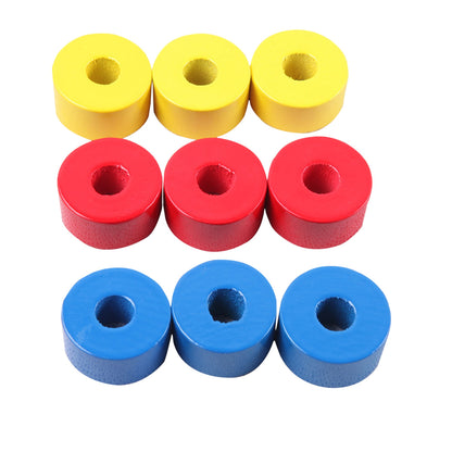 Jeu Montessori des anneaux à enfiler