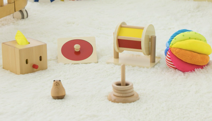 Box cadeau Montessori 5 mois et +